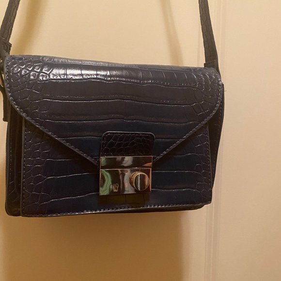 Blue Croc Bag - Picture 1 of 4
